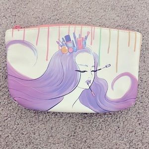 NWOT - Faux Leather Woman Cosmetic Bag/Clutch - White Back - 7X5”